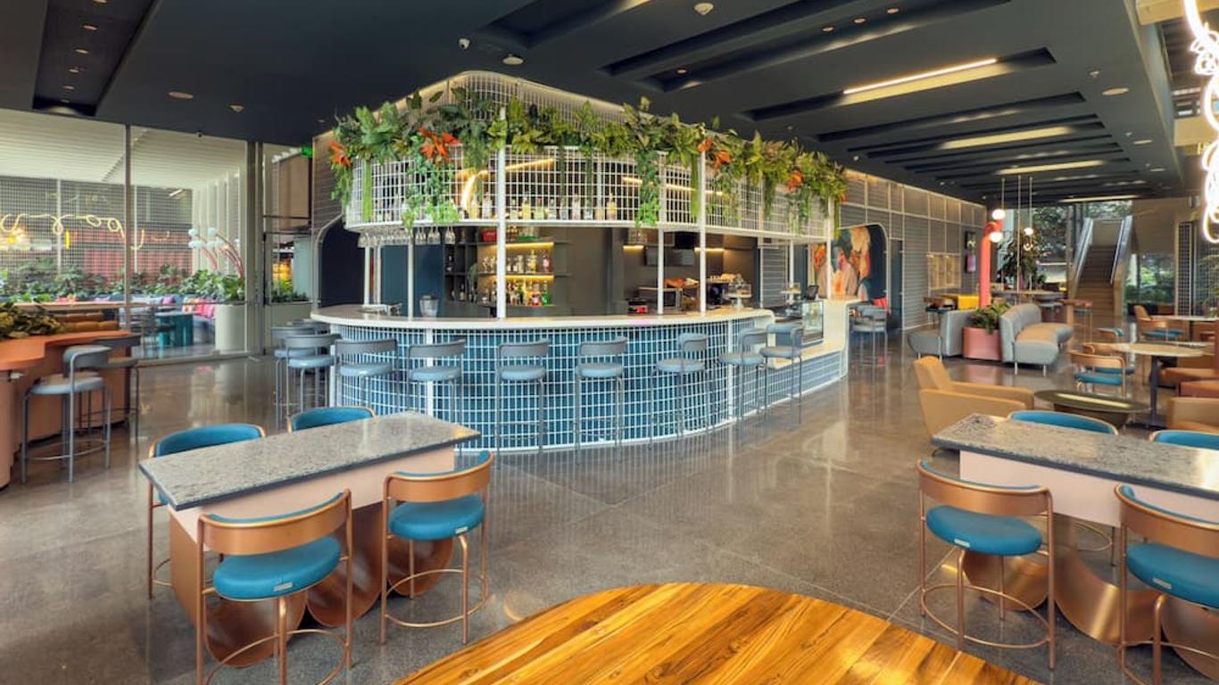Ibis Medellin