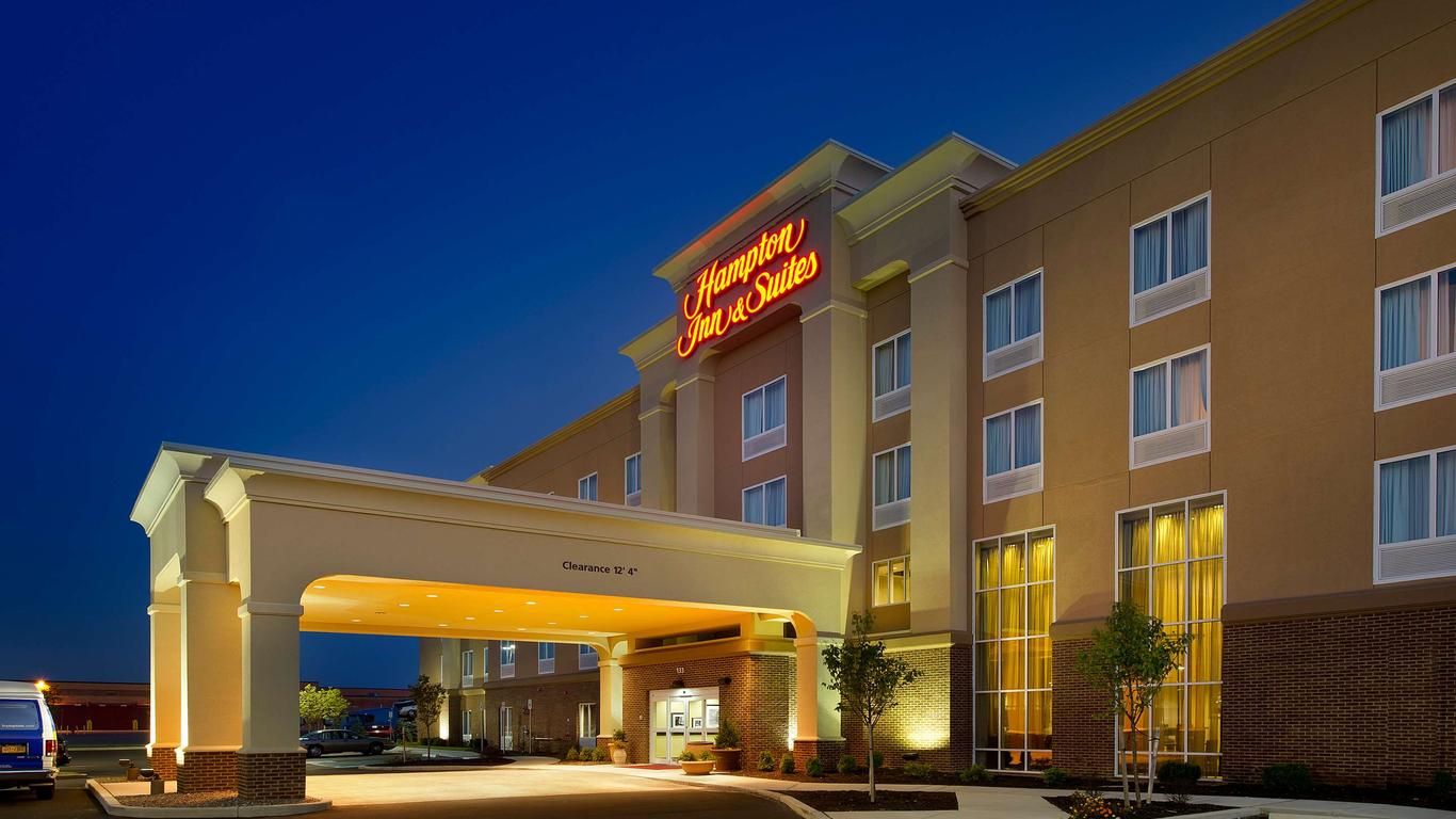 Hampton Inn & Suites Buffalo/Airport