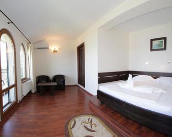Hotel Insula - Neptun - Schlafzimmer
