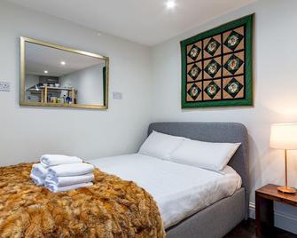 Pass the Keys - Cozy Brixton Hideaway Cute & Convenient Stay - Londres - Habitación