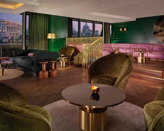 Sea Containers London - לונדון - טרקלין