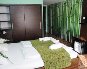 Green Hotel Budapest - Budapest - Bedroom