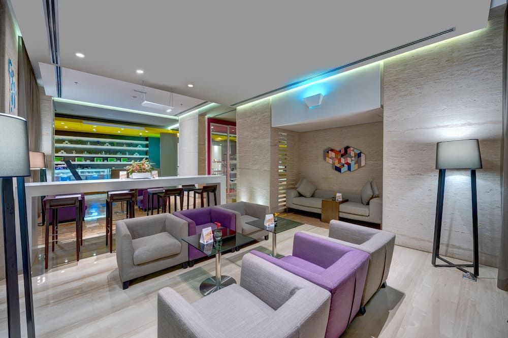 رويال توليب 72 - الشارقة - ردهة