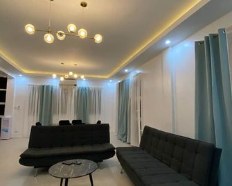 Oia - Moalboal - Sala de estar