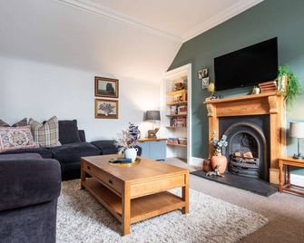Taigh Carnan - Inverness - Sala de estar