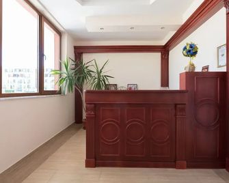 Hotel Fantasy Beach - Sveti Vlas - Recepción