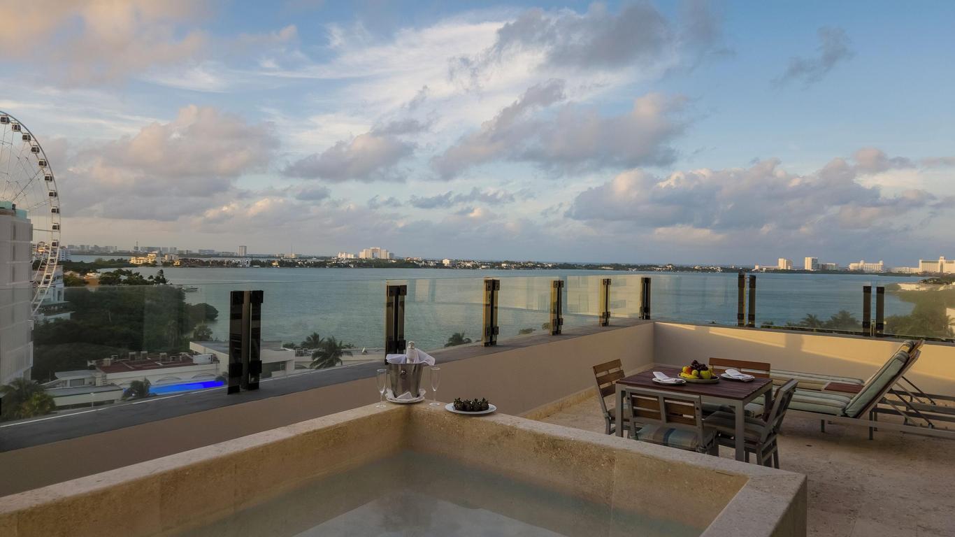 Park Royal Beach Cancun