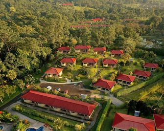 Arenal Volcano Inn - La Fortuna - Outdoors view
