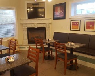 Crescent Suites Hotel - Waltham