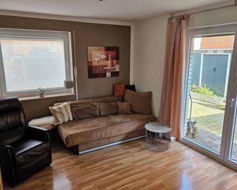 Living in the countryside - Dortmund - Huiskamer