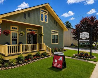 Lil E's Pad #1 -The ultimate Adirondack apartment for two. - Old Forge - Gebouw