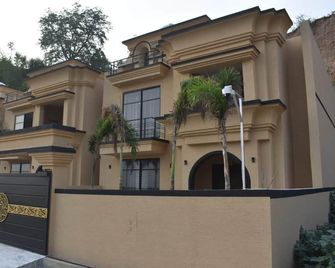 Fantastic Absolutely Astonishing Spanish Villa New Mirpur Azad Kashmir Pakistan - Mirpur - Edificio