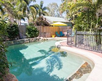 Magnetic Dreams Unit 1 - Magnetic Island - Piscina