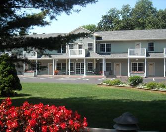 Cromwell Harbor Motel - Bar Harbor - Gebäude