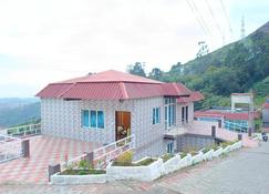 Blossom Spring Villa - Ooty - Building