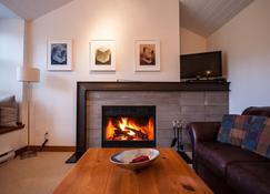 Whistler Superior Properties - Whistler - Living room