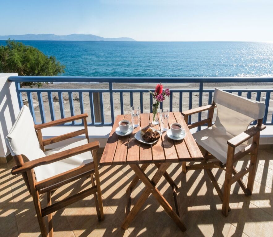 Anesis Hotel - Kythira - מרפסת