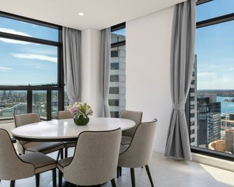 Meriton Suites Sussex Street - סידני - חדר אוכל