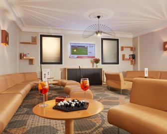 Hotel Roissy Lourdes - Lourdes - Area lounge