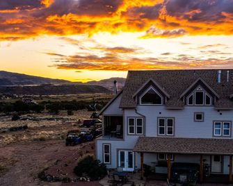 Skyridge Inn - Torrey - Budova