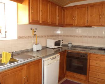 Country House / Serra da Estrela CC - Seia - Cuisine