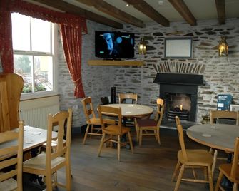 The Royal Inn - Par - Restaurant