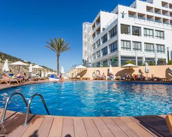 Palladium Hotel Cala Llonga - Adults Only - Santa Eulària des Riu - Zwembad