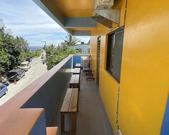 B'Fin Hostel Lanyu - Lanyu - Balcony