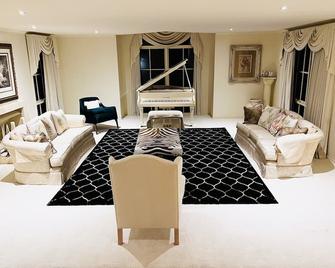 Sarovar Holidays - Traralgon - Soggiorno