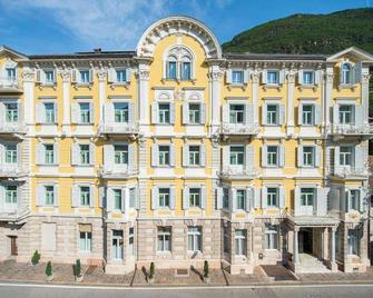 Hotel Stiegl Scala - Bolzano - Edificio