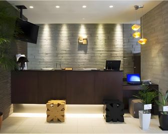 Iwamizawa Hotel 5 Jo - Iwamizawa - Recepción