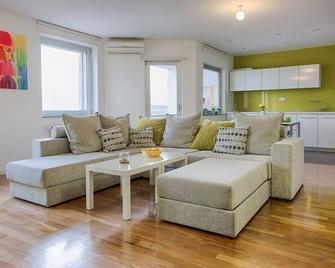 Downtown View - Рієка - Вітальня