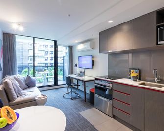 MainStay Suites Abbotsford - Melbourne - Bedroom