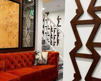 53 Luxury Rooms - Maynooth - Lounge