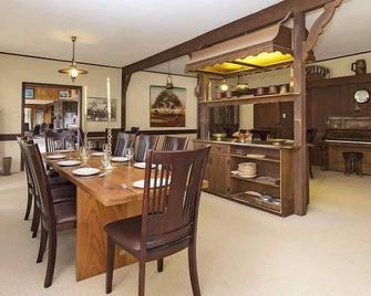 The Range Lodge, Top of Barney's Mountain Range - Berridale - Їдальня