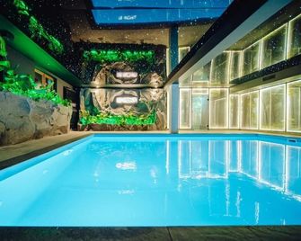 Hotel Le Mont Medical & Spa Adults Only - Świeradów-Zdrój - Pool