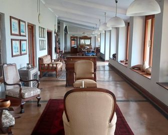 Drakensberg Mountain Retreat - Bergville - Lobby