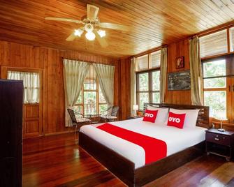 Bangsaray Village Resort - Sattahip - Bedroom