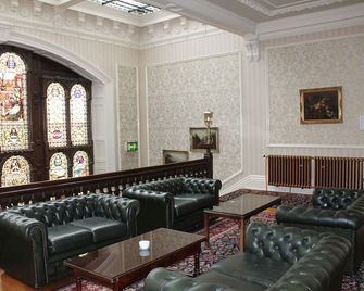 The Oaks Hotel - Burnley - Salónek