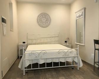 Bed and Breakfast Sun Wine - Tarento - Habitación