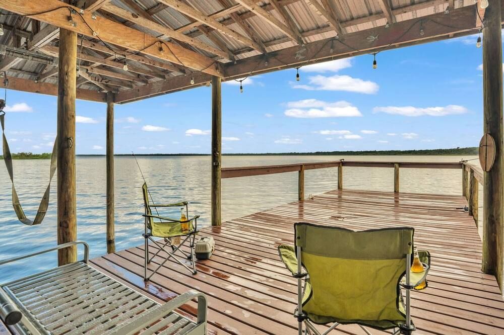 Lakefront Fishing Retreat | Private Dock & Canoe | Extended Stays Welcome - Lake Wales - Balkon