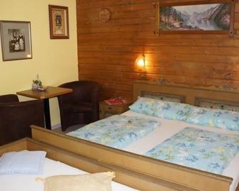 Pension Erlerhof - Ried im Zillertal - Bedroom