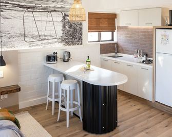 Hornbill House - Hermanus - Kitchen