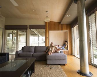 Yha Apollo Bay Eco - Apollo Bay - Living room