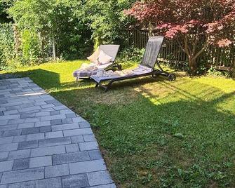 Rosenzauber Kraxler Pärchen - Weißenstadt - Binnenhof