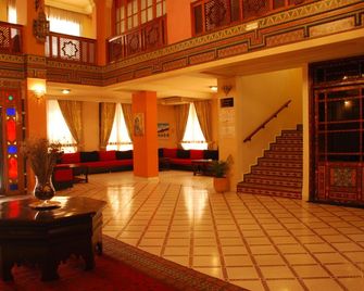 Hôtel Nouzha La perle du tourisme - פז - לובי