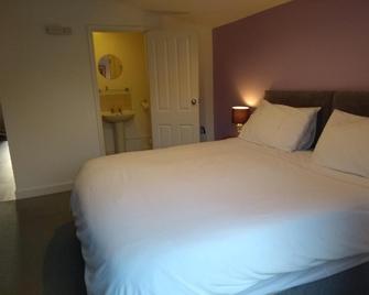 Garden Apartment - Didcot - Bedroom