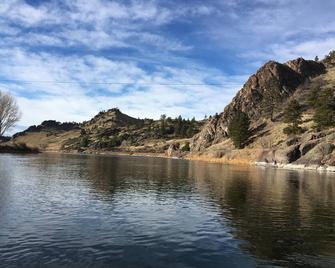 Missouri Riverfront Bungalow Near Craig Mt. - Cascade