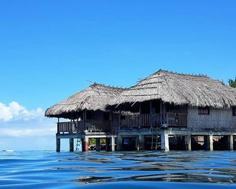 San Blas Islands - Private Cabin Over-the-Ocean including Meals - San Blas - Budynek