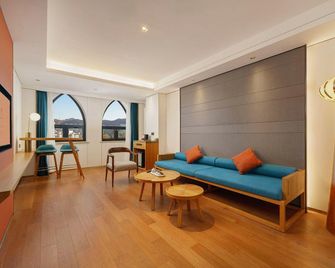 Maison New Century Hotel People's Square Municipal Government Dalian - דאליין - חדר שינה